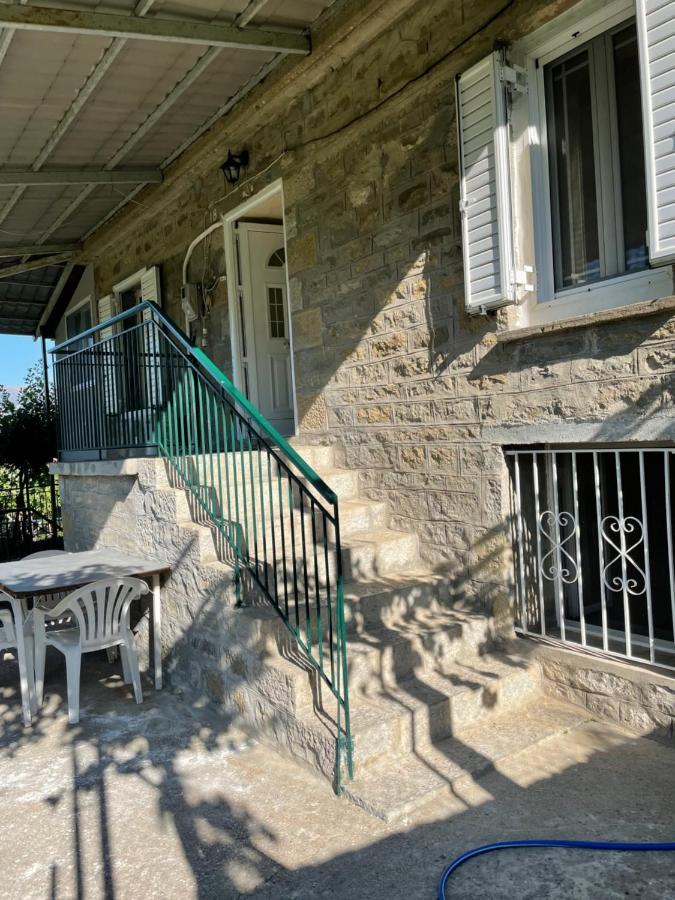 Villa Lochia - Mikrospilia House Exterior foto